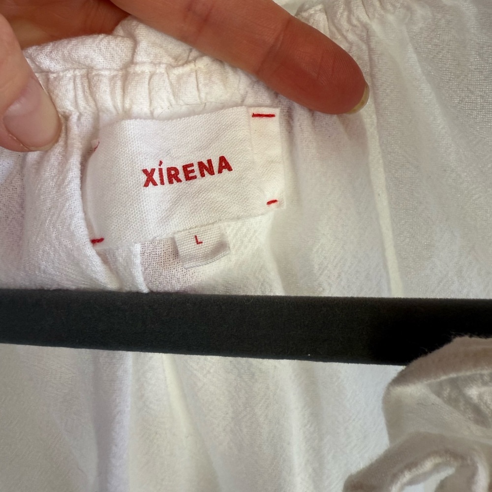 Rare XiRENA Elyza top. Sz L. White Ruffled Blouse with Embroidered Trim - Picture 3 of 8